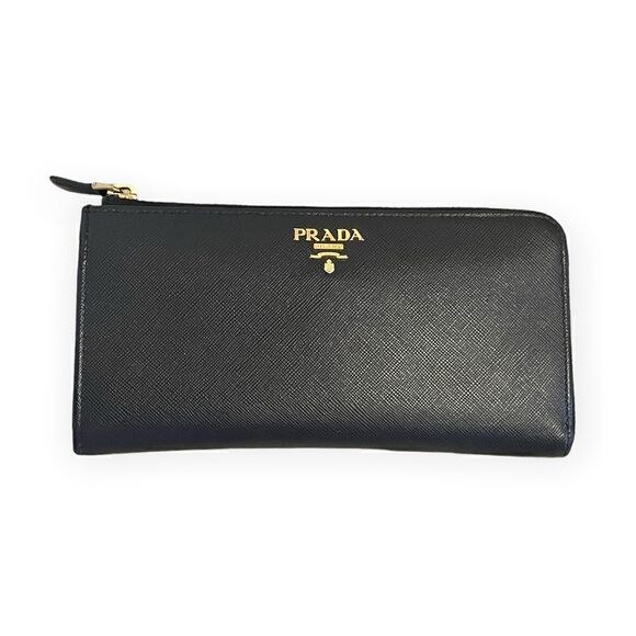 Prada Saffiano Metal Zip Around Wallet in Black (Nero) - Picture 4 of 13